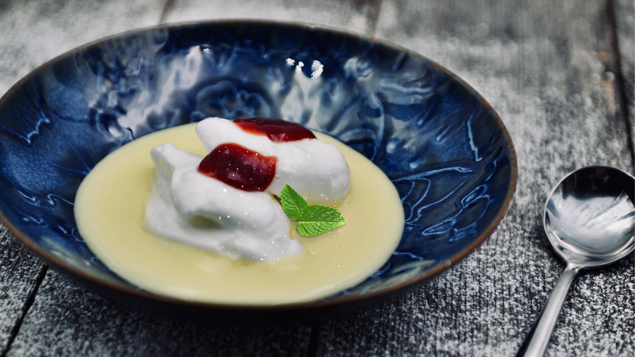 Schneenockerln mit Vanillesauce - Bauernladen