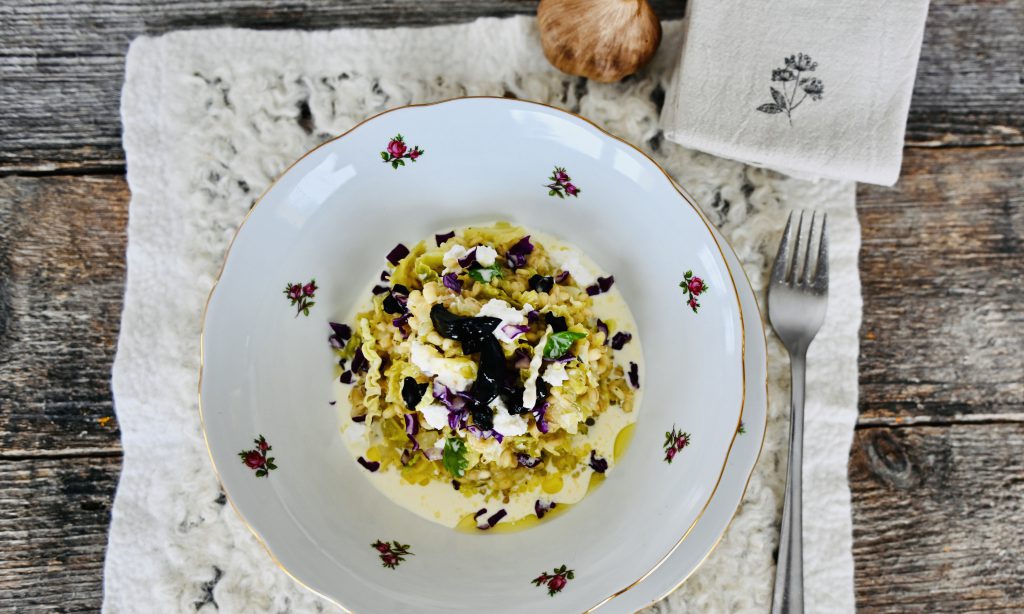 Fastenspeise aus Gerste und Kohl